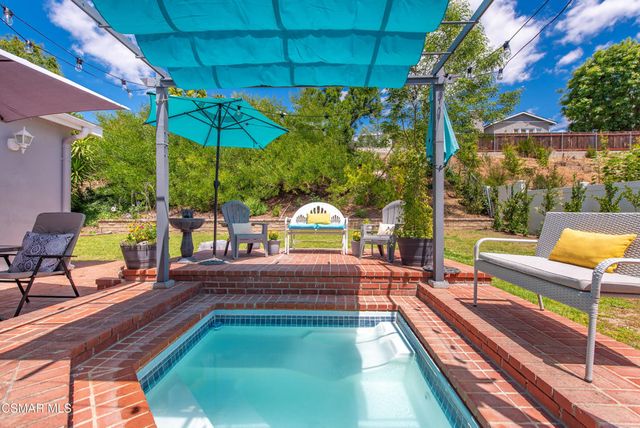 6547 Pinion Street, Oak Park, CA 91377