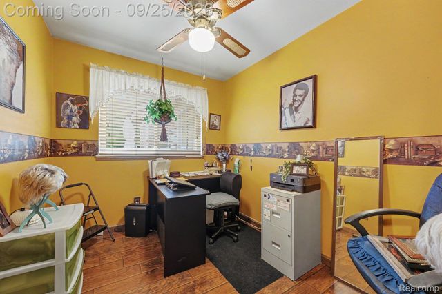 38729 Northfield Avenue, Livonia, MI 48150