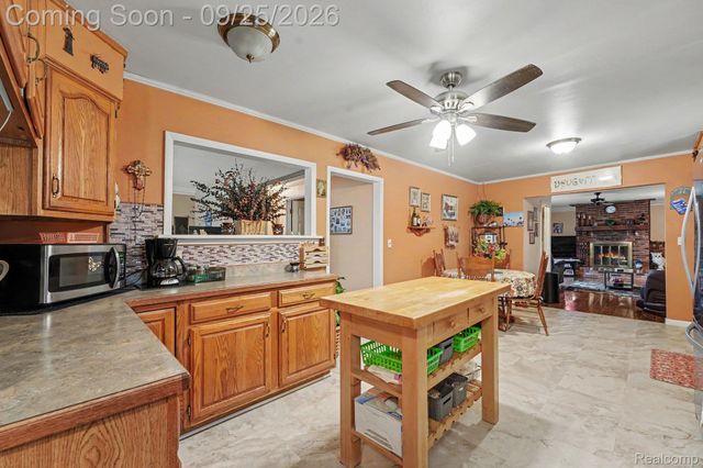 38729 Northfield Avenue, Livonia, MI 48150