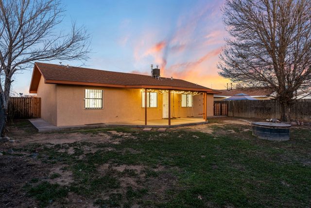 1081 Cypress Court SE, Los Lunas, NM 87031
