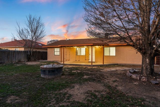 1081 Cypress Court SE, Los Lunas, NM 87031