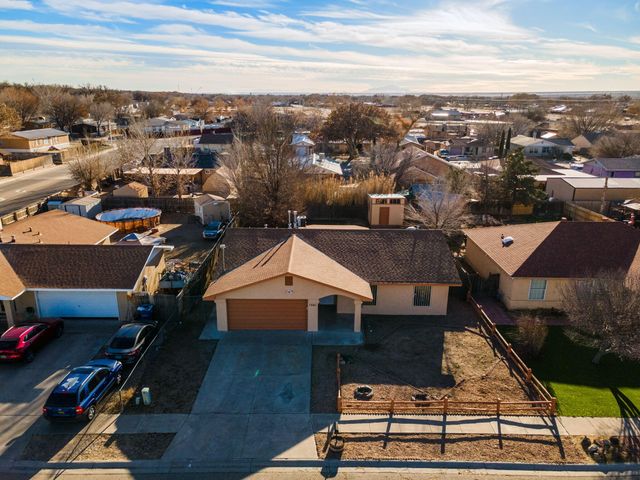 1081 Cypress Court SE, Los Lunas, NM 87031