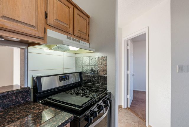 1081 Cypress Court SE, Los Lunas, NM 87031