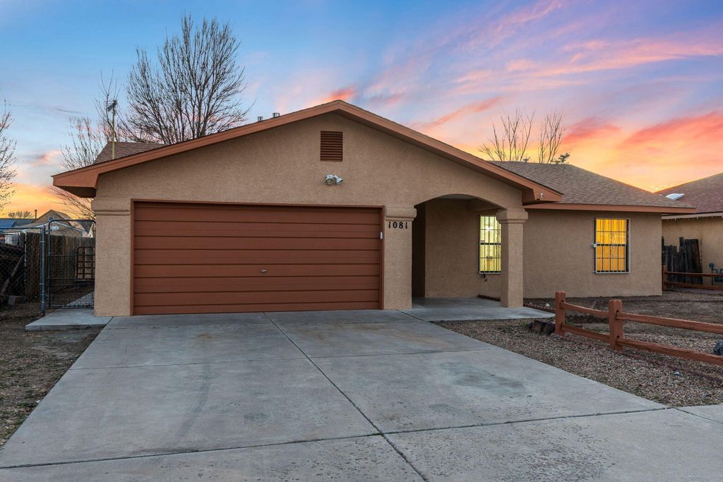 1081 Cypress Court SE, Los Lunas, NM 87031