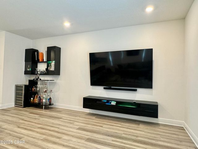 560 Melrose Way, Panama City Beach, FL 32413