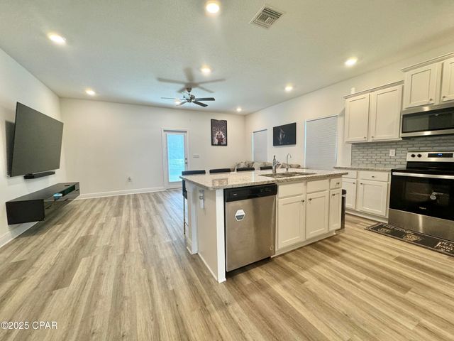 560 Melrose Way, Panama City Beach, FL 32413