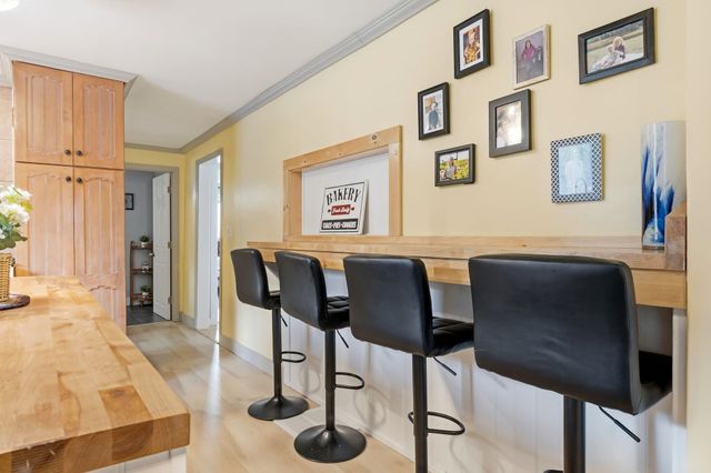 182 S Main Street, Newton, NH 03858