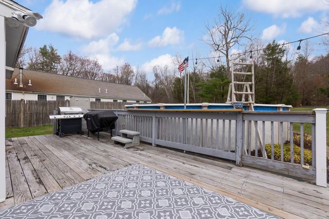 182 S Main Street, Newton, NH 03858