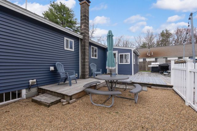 182 S Main Street, Newton, NH 03858