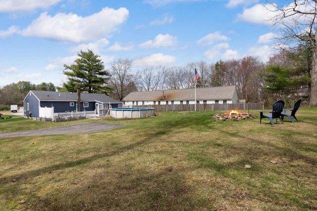 182 S Main Street, Newton, NH 03858