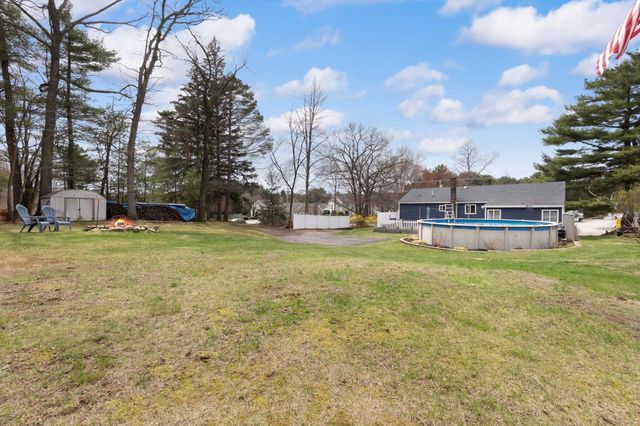 182 S Main Street, Newton, NH 03858