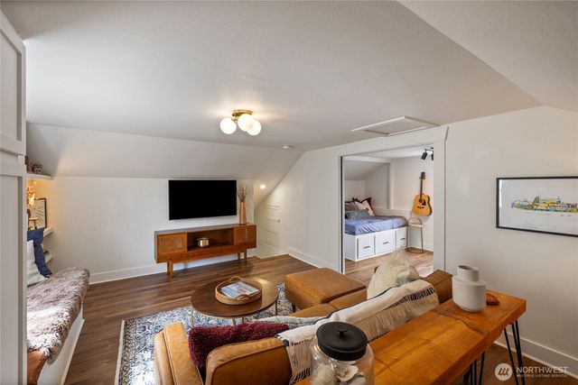 920 N Sheridan Avenue, Tacoma, WA 98403