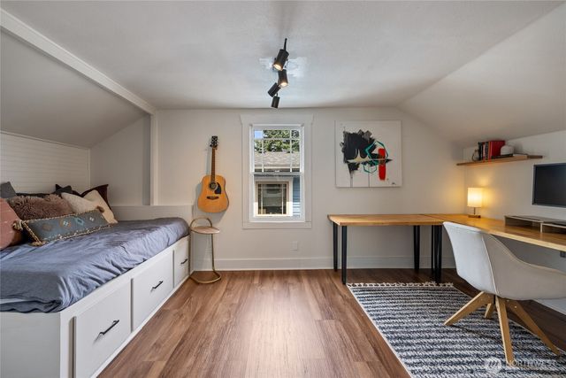 920 N Sheridan Avenue, Tacoma, WA 98403