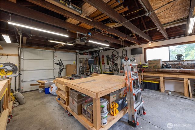920 N Sheridan Avenue, Tacoma, WA 98403