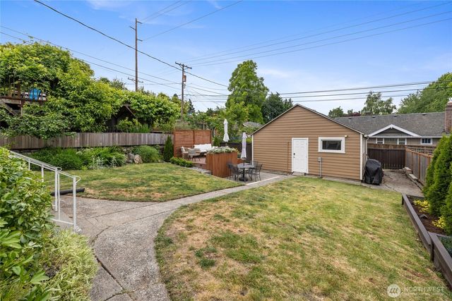 920 N Sheridan Avenue, Tacoma, WA 98403