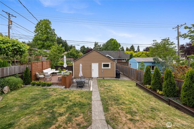 920 N Sheridan Avenue, Tacoma, WA 98403