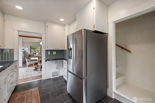 920 N Sheridan Avenue, Tacoma, WA 98403
