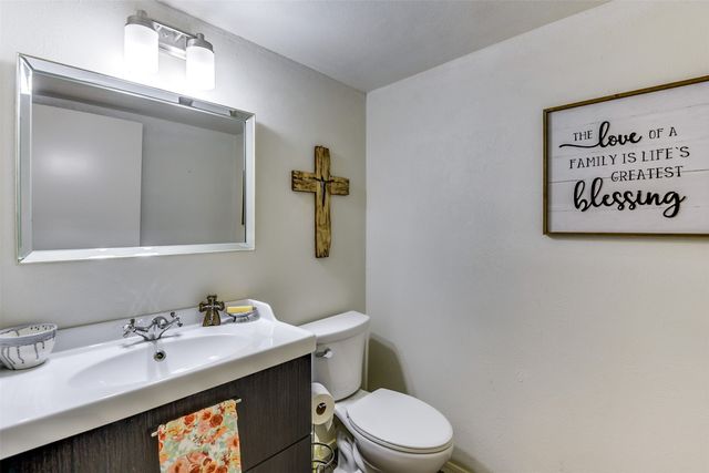 326 E Westview Terrace, Arlington, TX 76013