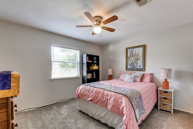 326 E Westview Terrace, Arlington, TX 76013