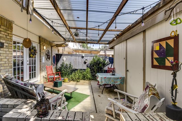 326 E Westview Terrace, Arlington, TX 76013