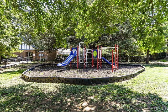 326 E Westview Terrace, Arlington, TX 76013