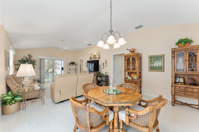 585 LACY PLACE, The Villages, FL 32162