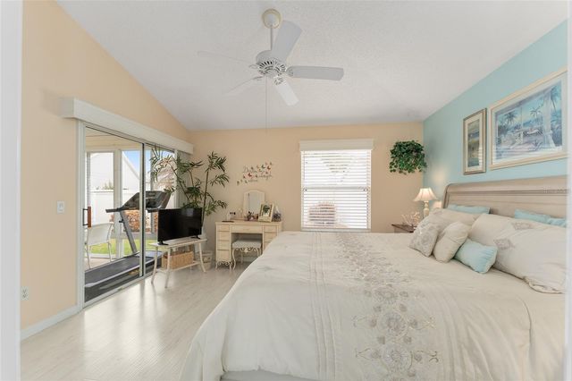 585 LACY PLACE, The Villages, FL 32162