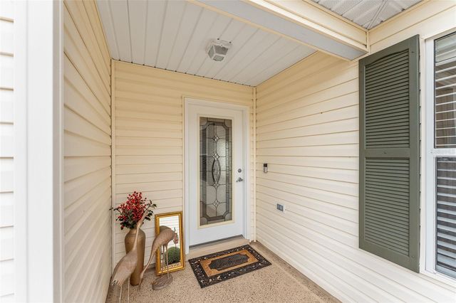 585 LACY PLACE, The Villages, FL 32162