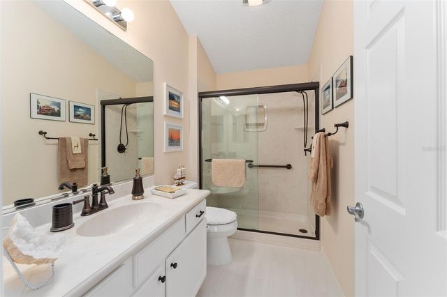 585 LACY PLACE, The Villages, FL 32162