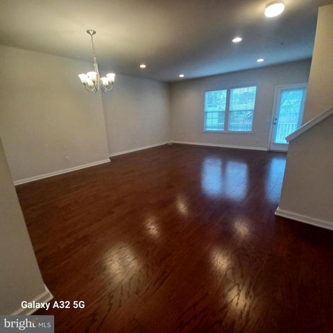 1720 BEACON LN, Warrington, PA 18976