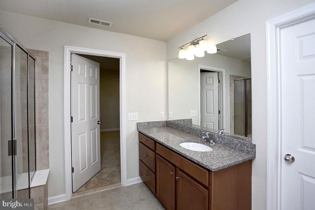 1720 BEACON LN, Warrington, PA 18976