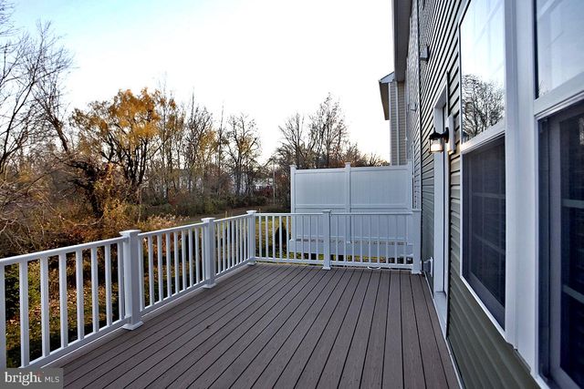 1720 BEACON LN, Warrington, PA 18976