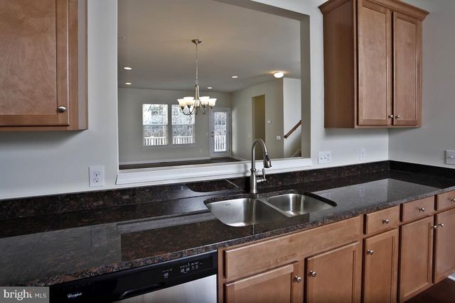 1720 BEACON LN, Warrington, PA 18976