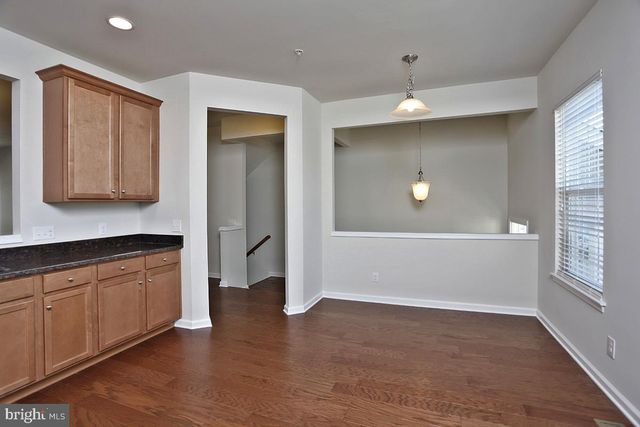 1720 BEACON LN, Warrington, PA 18976