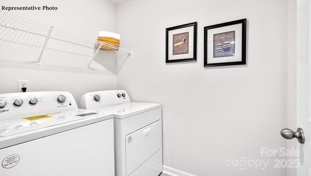 5536 Pamplona Way, Charlotte, NC 28214