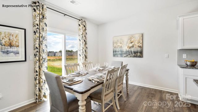 5536 Pamplona Way, Charlotte, NC 28214