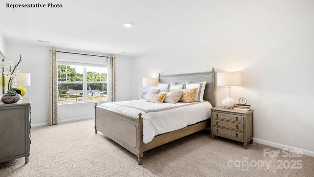 5536 Pamplona Way, Charlotte, NC 28214