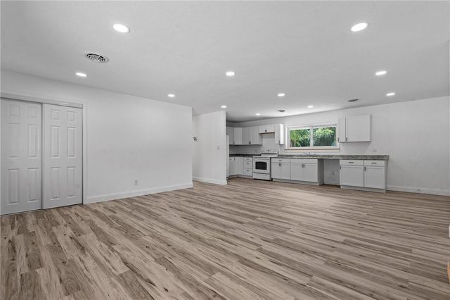 4475 Willow Run Drive, Beavercreek, OH 45430