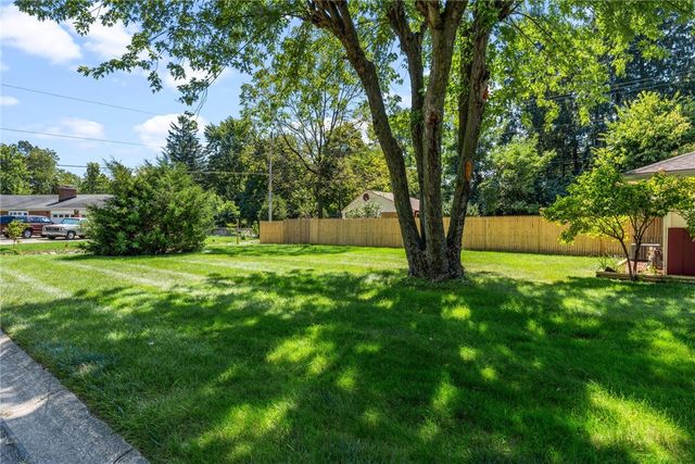 4475 Willow Run Drive, Beavercreek, OH 45430