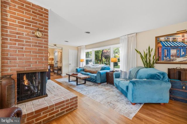 3707 EAST WEST HWY, Chevy Chase, MD 20815