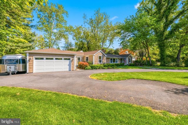 3707 EAST WEST HWY, Chevy Chase, MD 20815