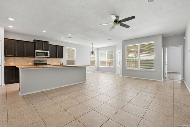 10326 Floore Hollow, San Antonio, TX 78254