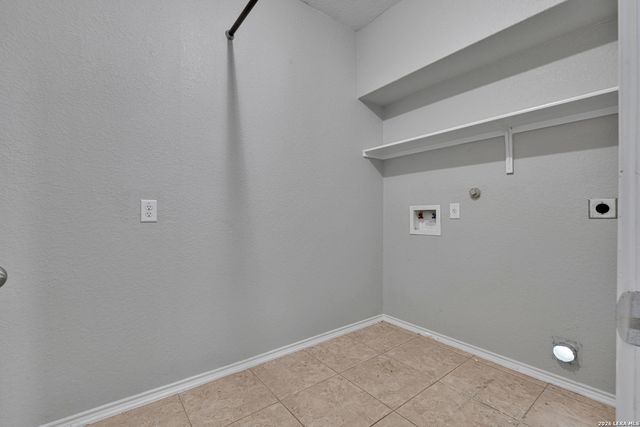 10326 Floore Hollow, San Antonio, TX 78254