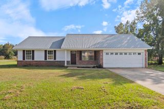 1801 Birchwood Dr, Beebe, AR 72012