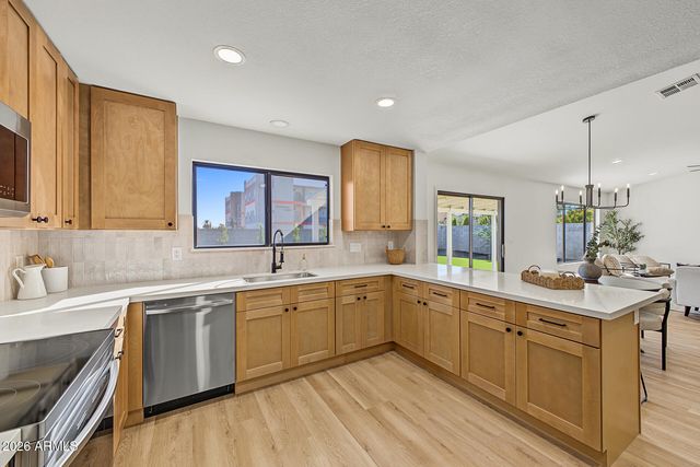 3061 W COUNTRY CLUB Terrace, Phoenix, AZ 85027