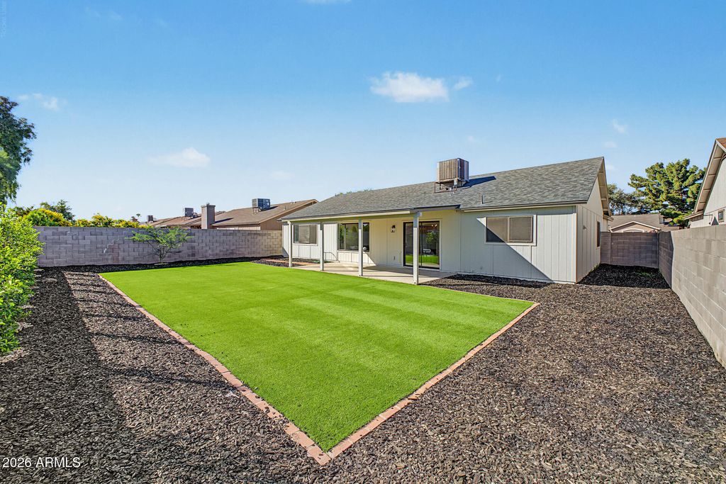 3061 W COUNTRY CLUB Terrace, Phoenix, AZ 85027 — photo 4