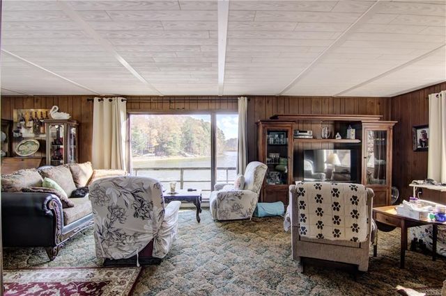 8264 Ochu Road, Hayward, WI 54843