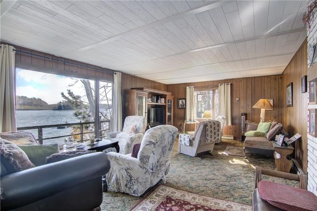 8264 Ochu Road, Hayward, WI 54843