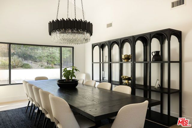 1396 Kingsboro Court, Westlake Village, CA 91362