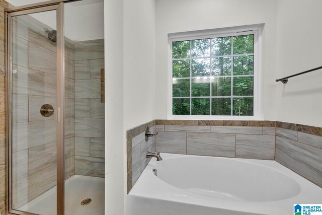 7945 FOREST LOOP, Pinson, AL 35126